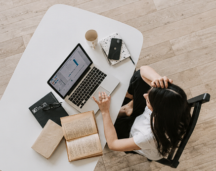 Professionals Data team at work — B2B data and marketing insights
